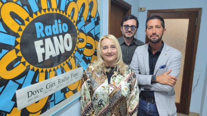 Lucia Tarsi, Stefano Mirisola e il regista Giacomo Tarsi Lucia Tarsi, Stefano Mirisola e il regista Giacomo Tarsi